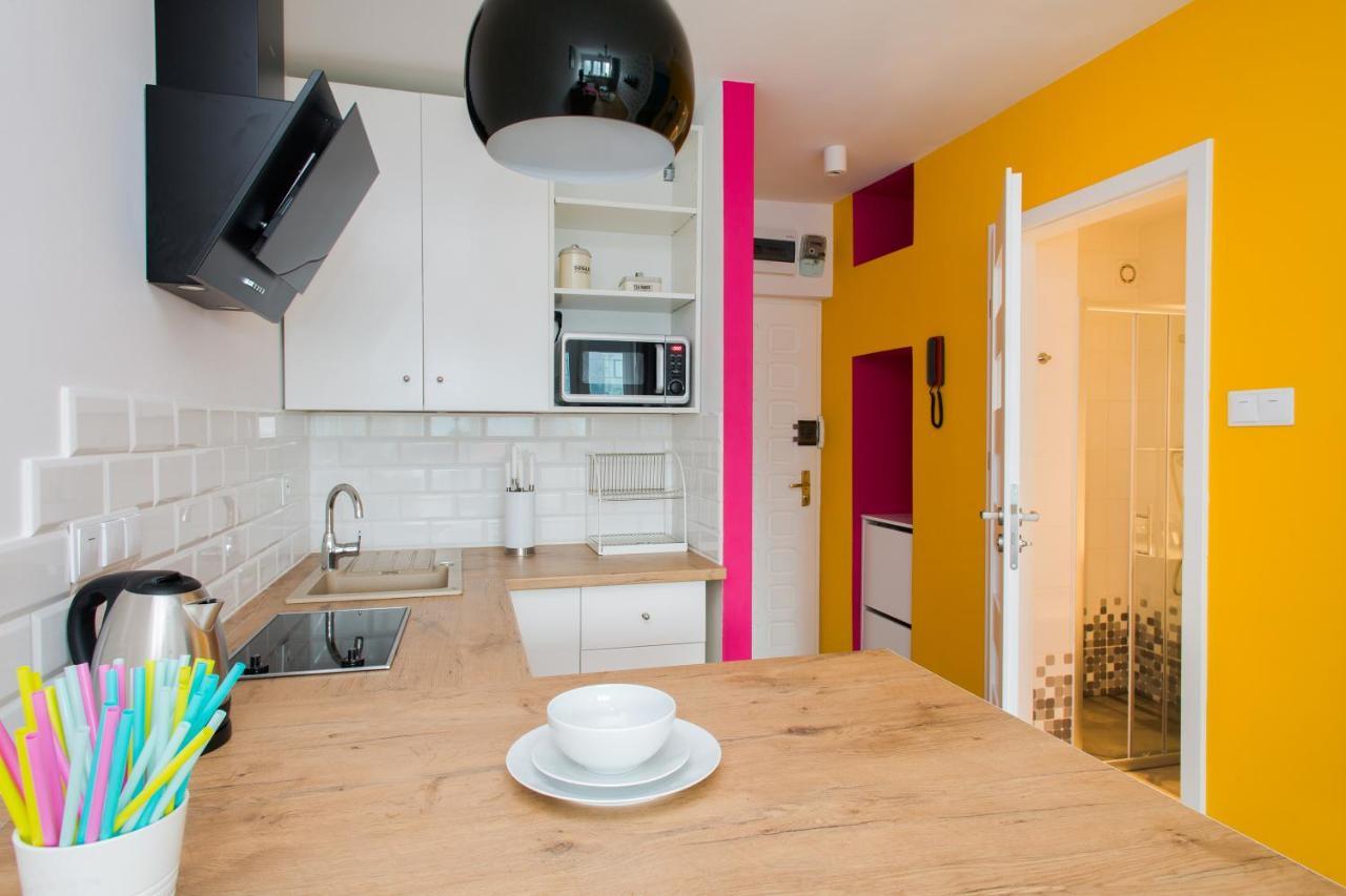 Cozy Studio Next To Central Station Lejlighed Warszawa Eksteriør billede